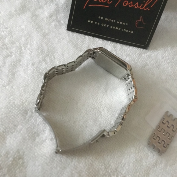 Nearly New Fossil Raquel Three-hand Date Watch - Picture 5 of 8